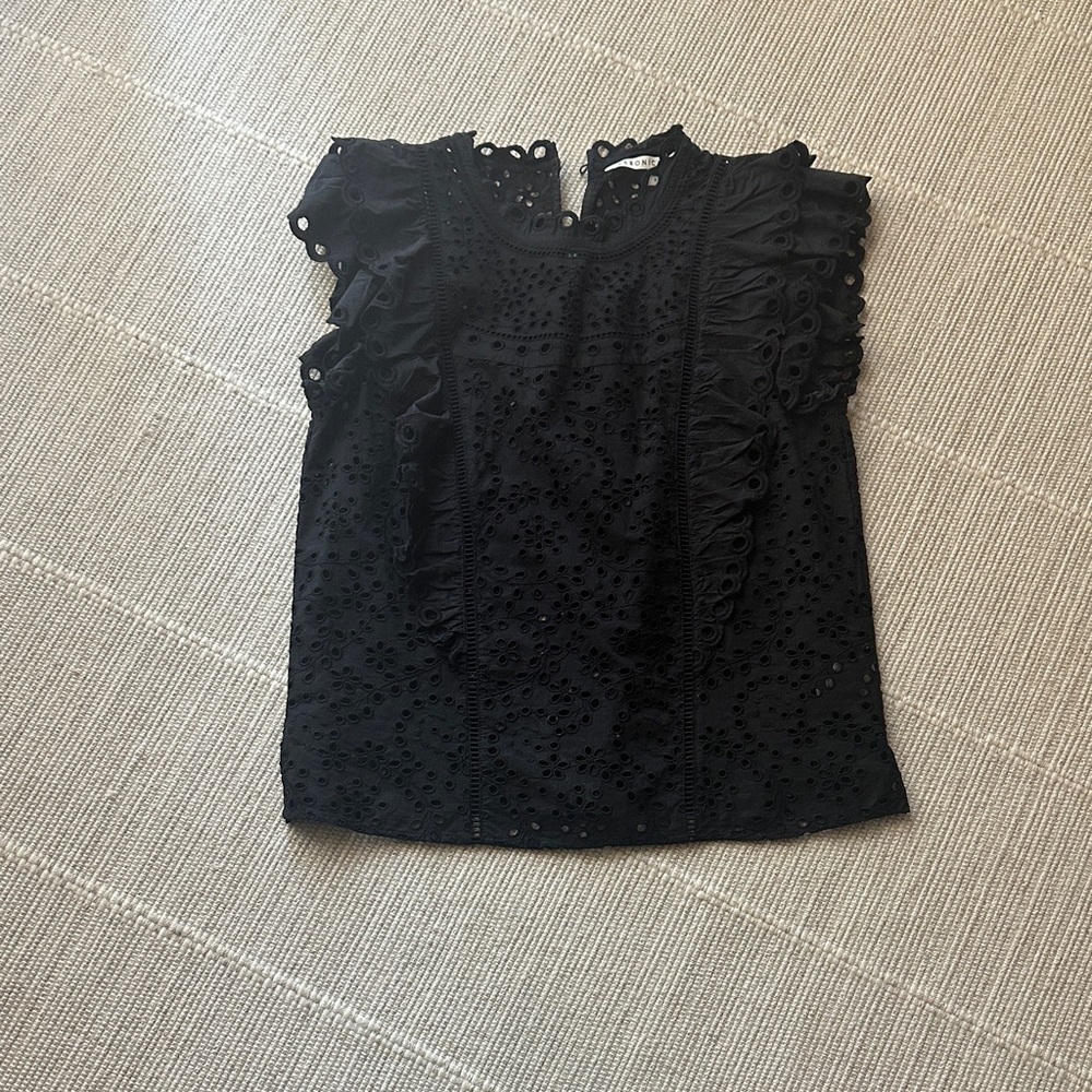 Veronica Beard Jie Black Eyelet Ruffle Top size 8